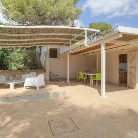 Lovely In With Kitchen Holiday home