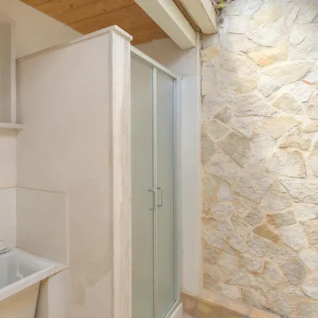 Lovely In With Kitchen *